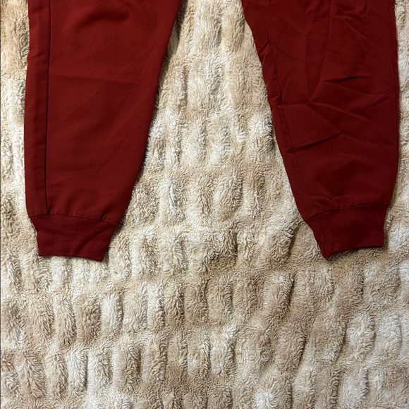 Mandala Scrub Set Fired Brick -Size Mediums (P) - Picture 4 of 6